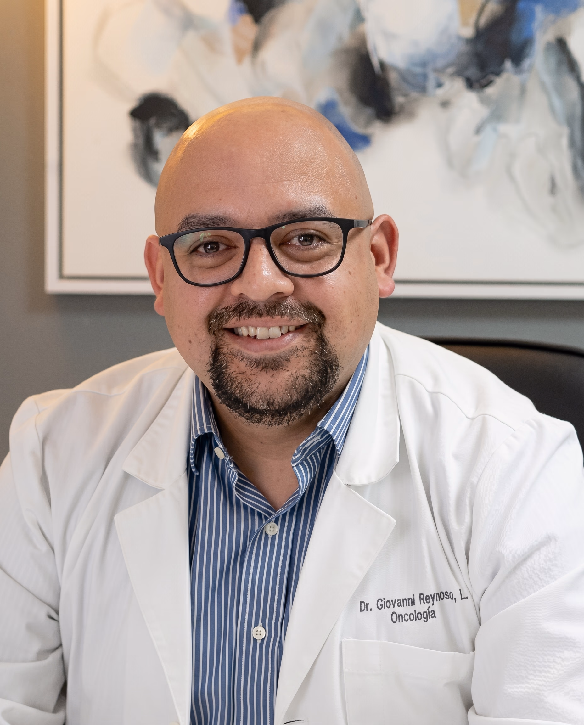 Dr. Giovanni Reynoso